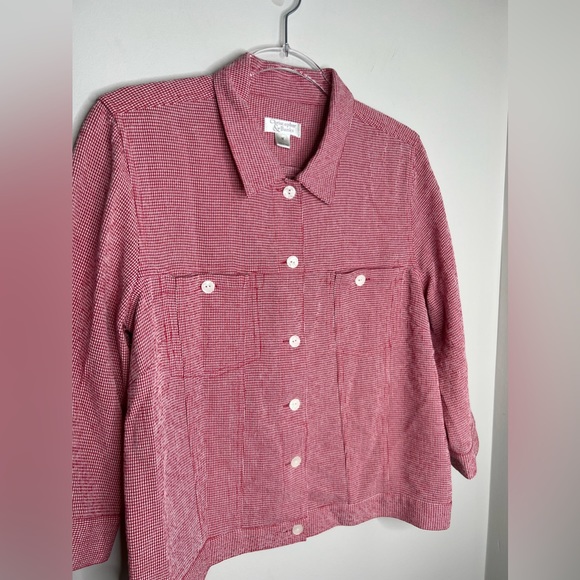 Christopher & Banks 3/4 sleeve button down jacket top. Red/white. Medium. - Picture 5 of 6